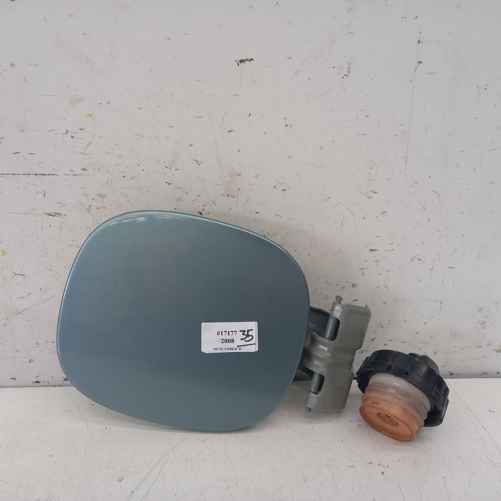 View Auto part Fuel Door / Filler Mitsubishi Outlander 2008