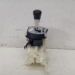 View Auto part Gear Stick/Shifter Mitsubishi Outlander 2008