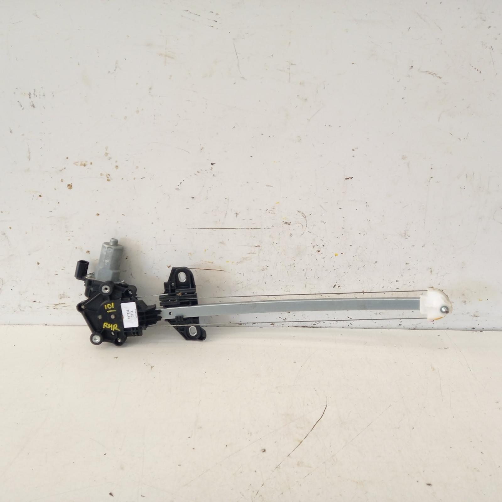 2016 Honda Accord Right Rear Wnd Reg/Motor View Auto part Right Rear Wnd Reg/Motor Honda Accord 2016