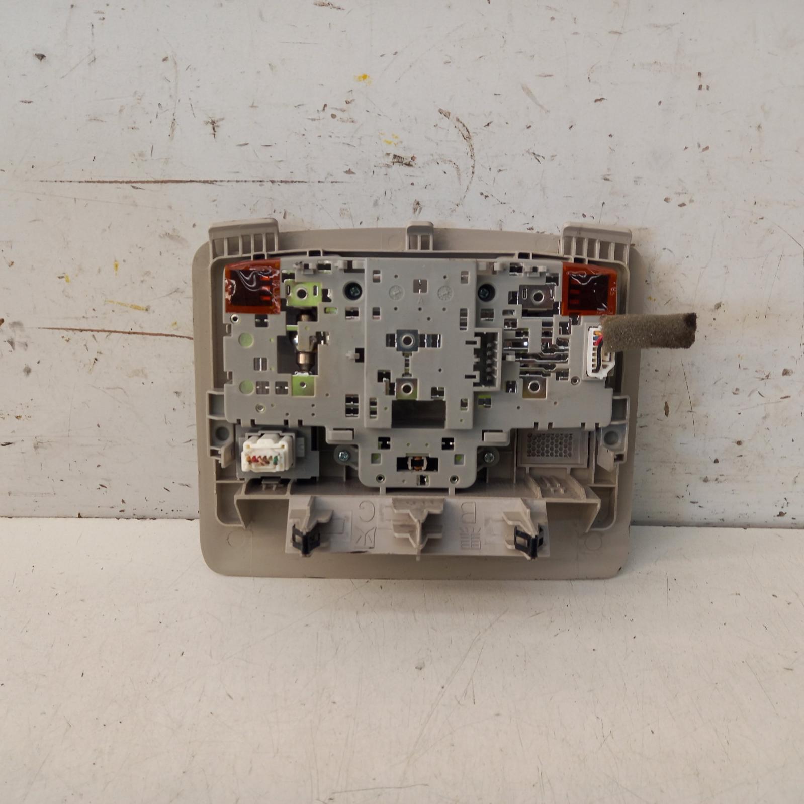 View Auto part Courtesy Light Mazda 3 2015