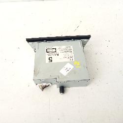View Auto part Radio/Cd/Dvd/Sat/Tv Mazda 3 2015
