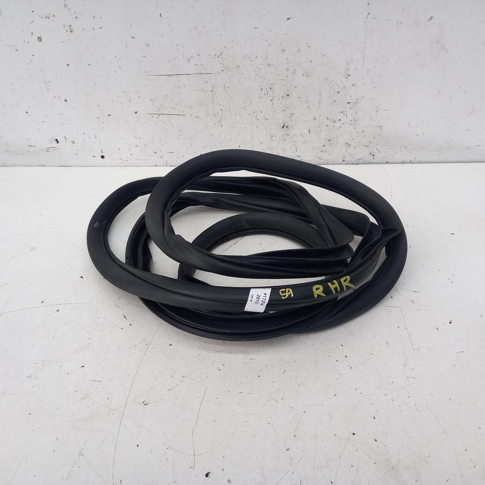 View Auto part Door/Tailgate Seal Mazda Cx9 2015