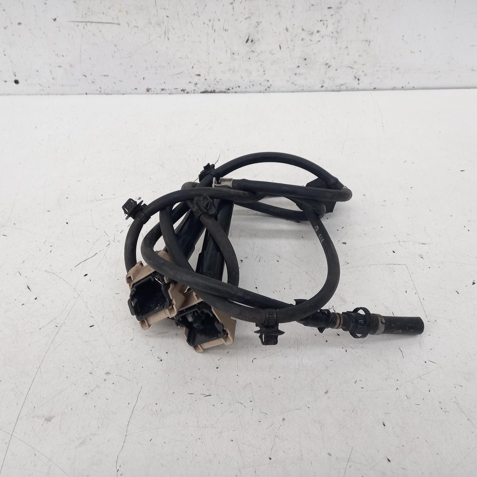 View Auto part Washer Jet Mazda Cx9 2015