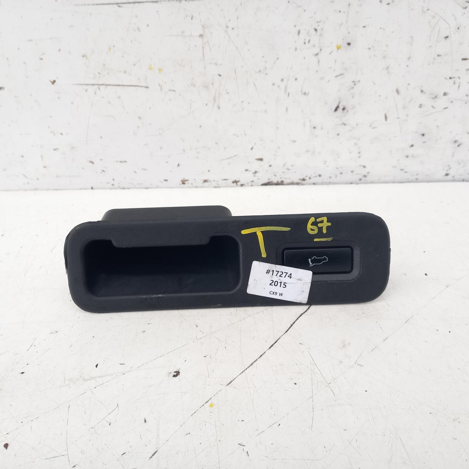 View Auto part Misc Switch/Relay Mazda Cx9 2015