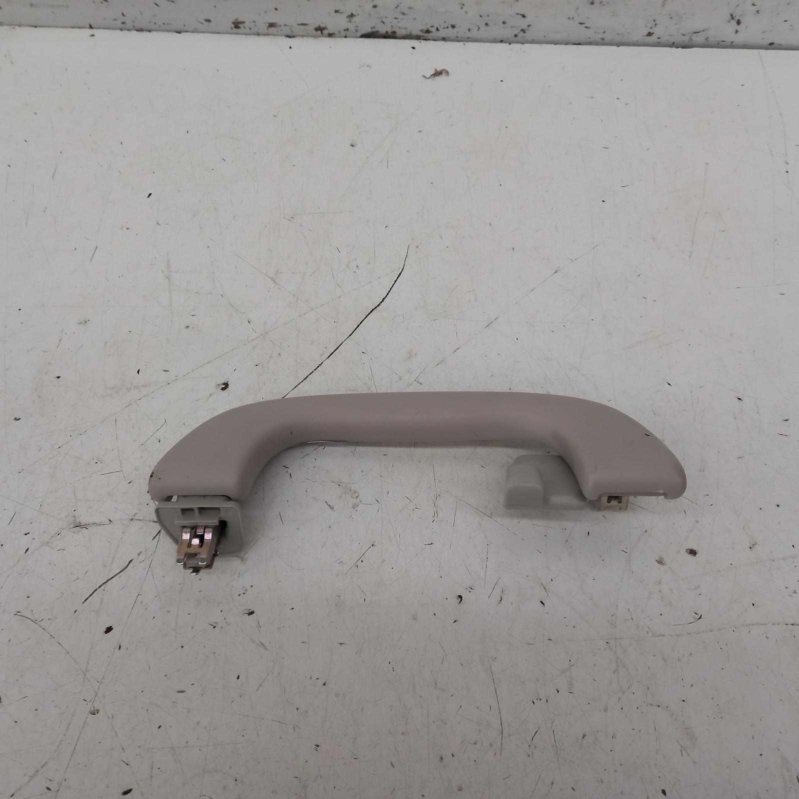 View Auto part Grab Handle Mazda Cx9 2015