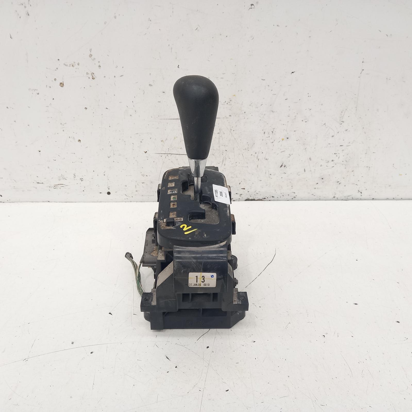 View Auto part Gear Stick/Shifter Toyota Hilux 2006