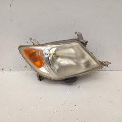 View Auto part Right Headlamp Toyota Hilux 2006