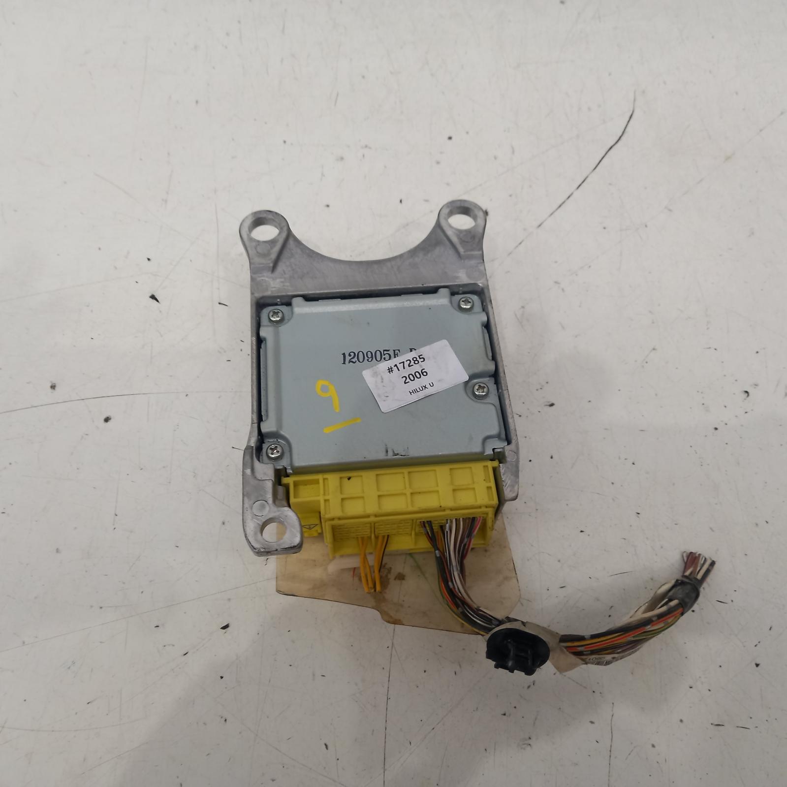 View Auto part Airbag Module/Sensor Toyota Hilux 2006
