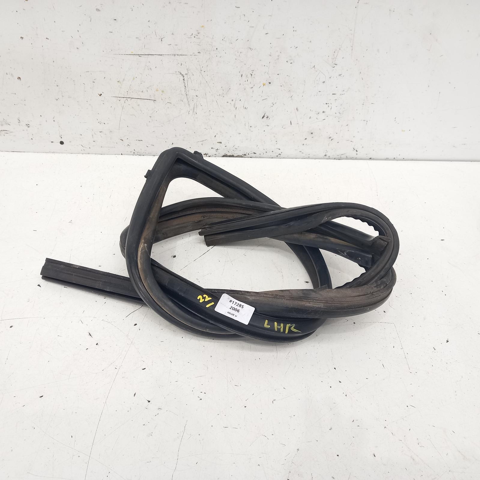 View Auto part Door/Tailgate Seal Toyota Hilux 2006
