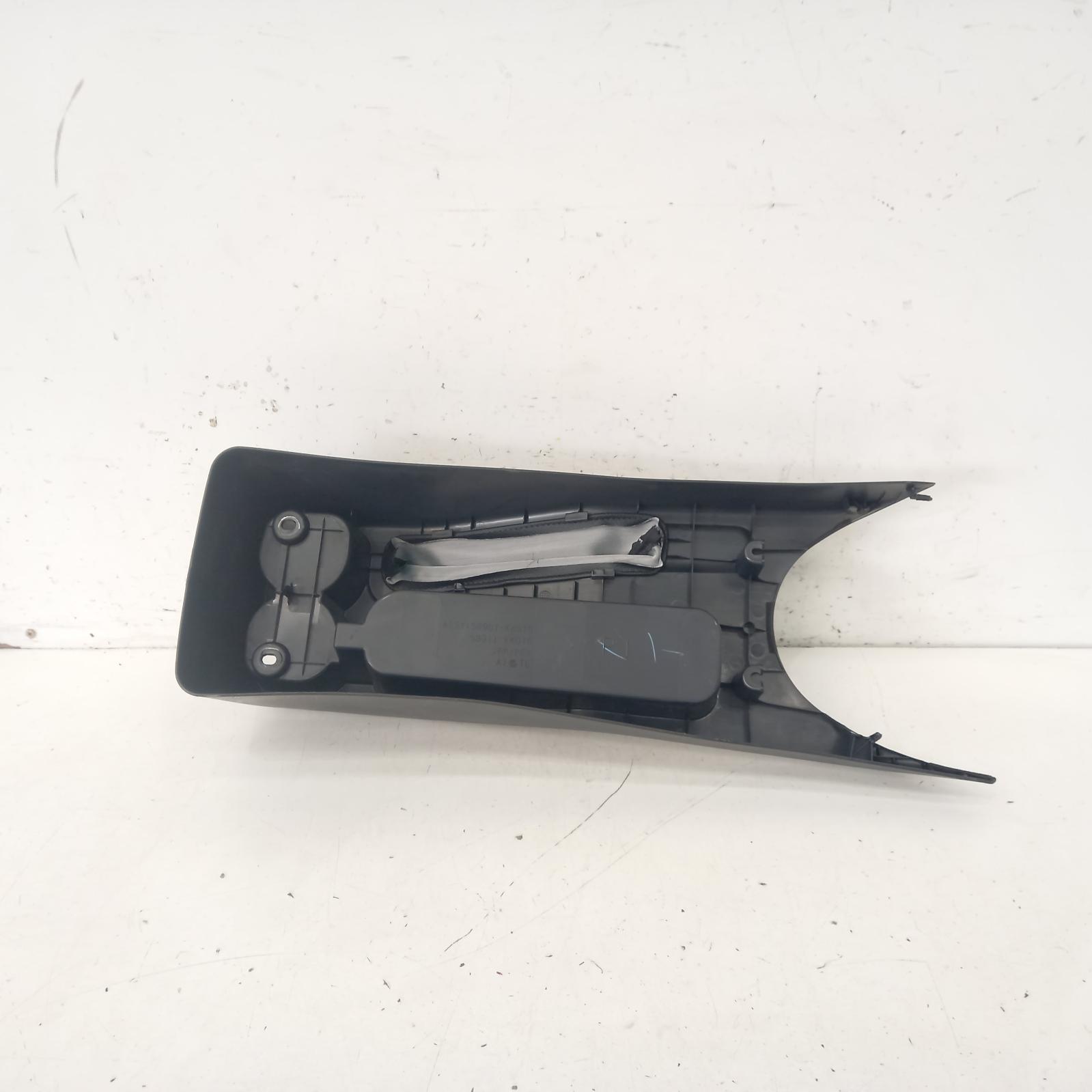 2017 Toyota Hilux Console View Auto part Console Toyota Hilux 2017