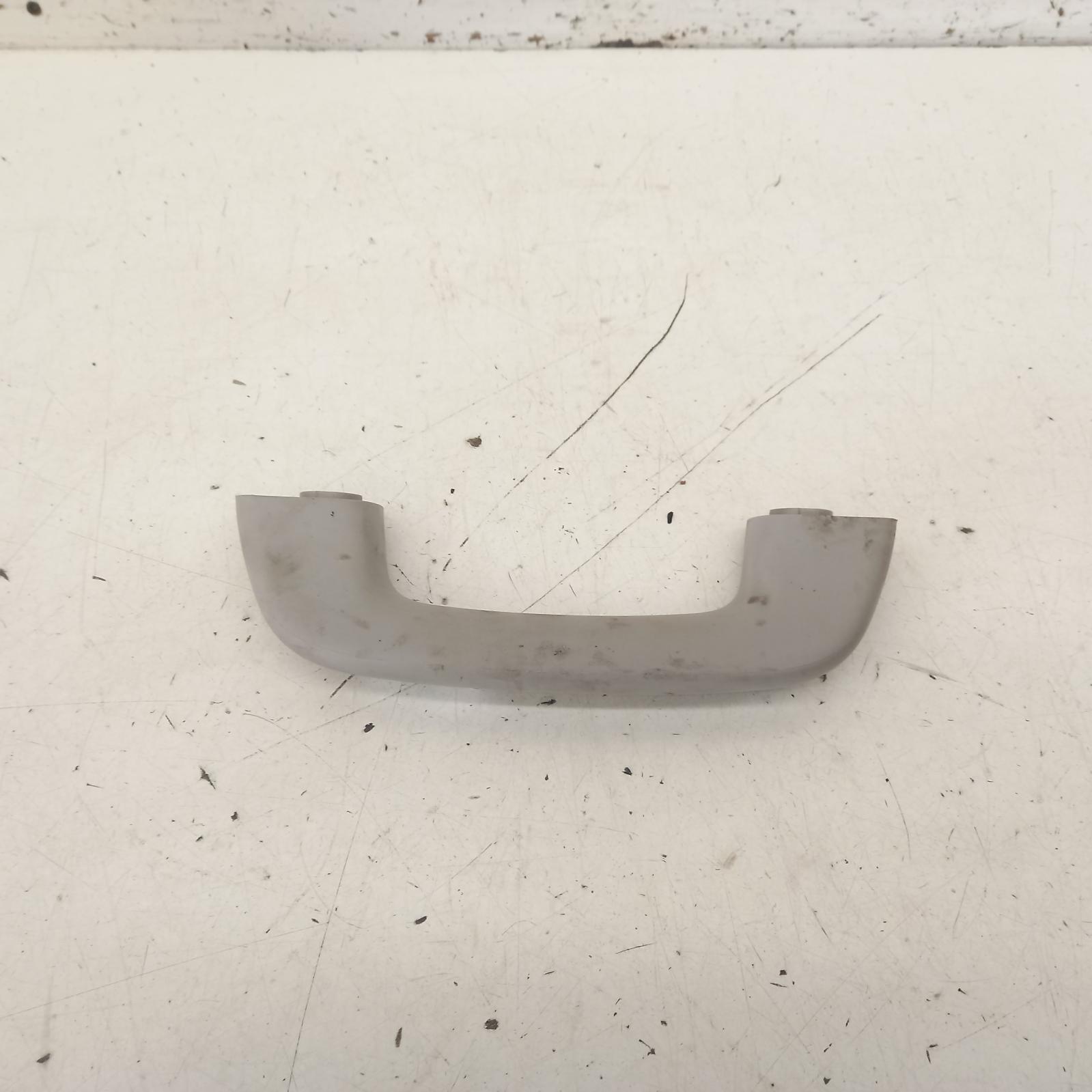 View Auto part Grab Handle Toyota Hilux 2017
