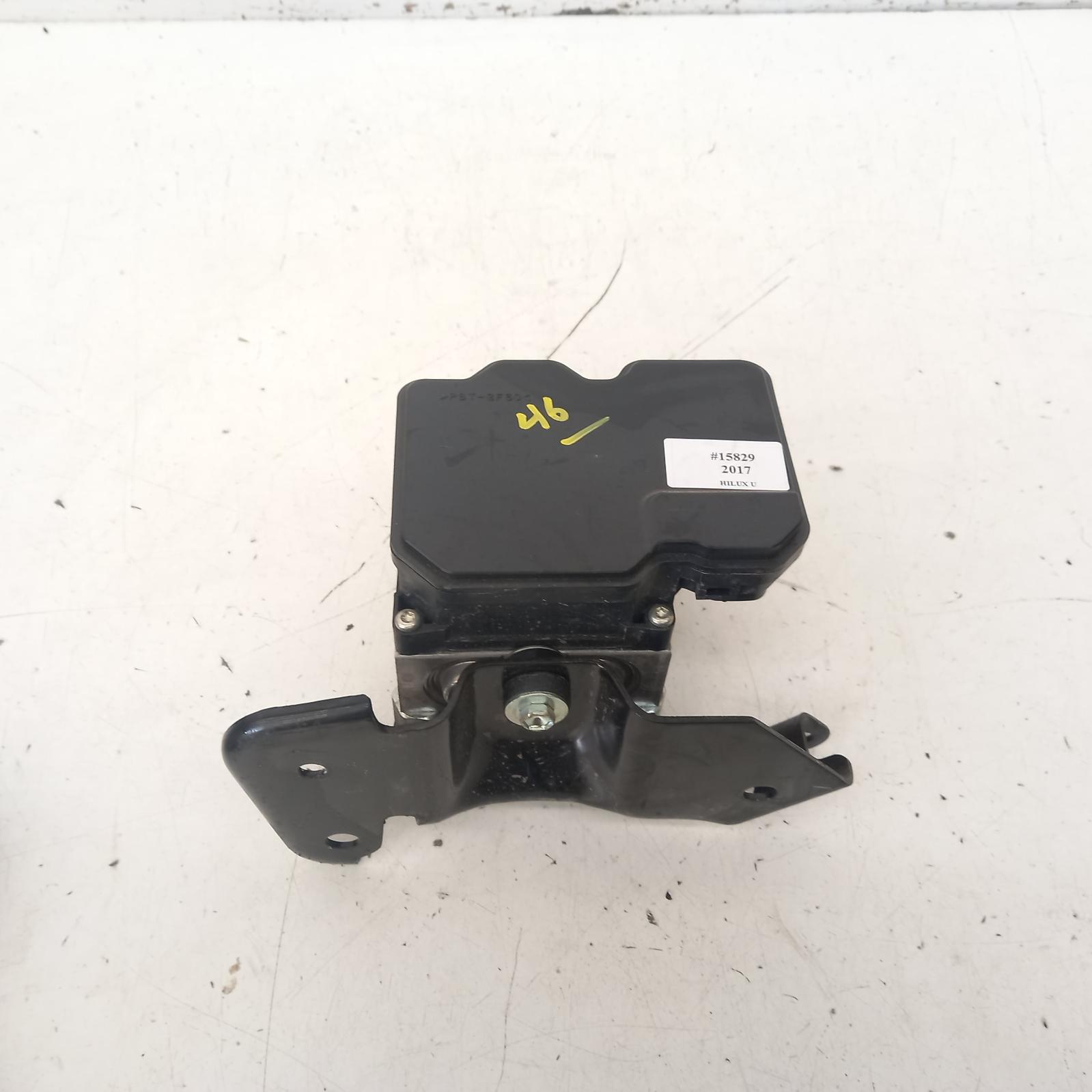 View Auto part Abs Pump/Modulator Toyota Hilux 2017