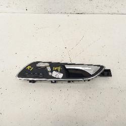 View Auto part Door Handle Mercedes Cla Class 2016