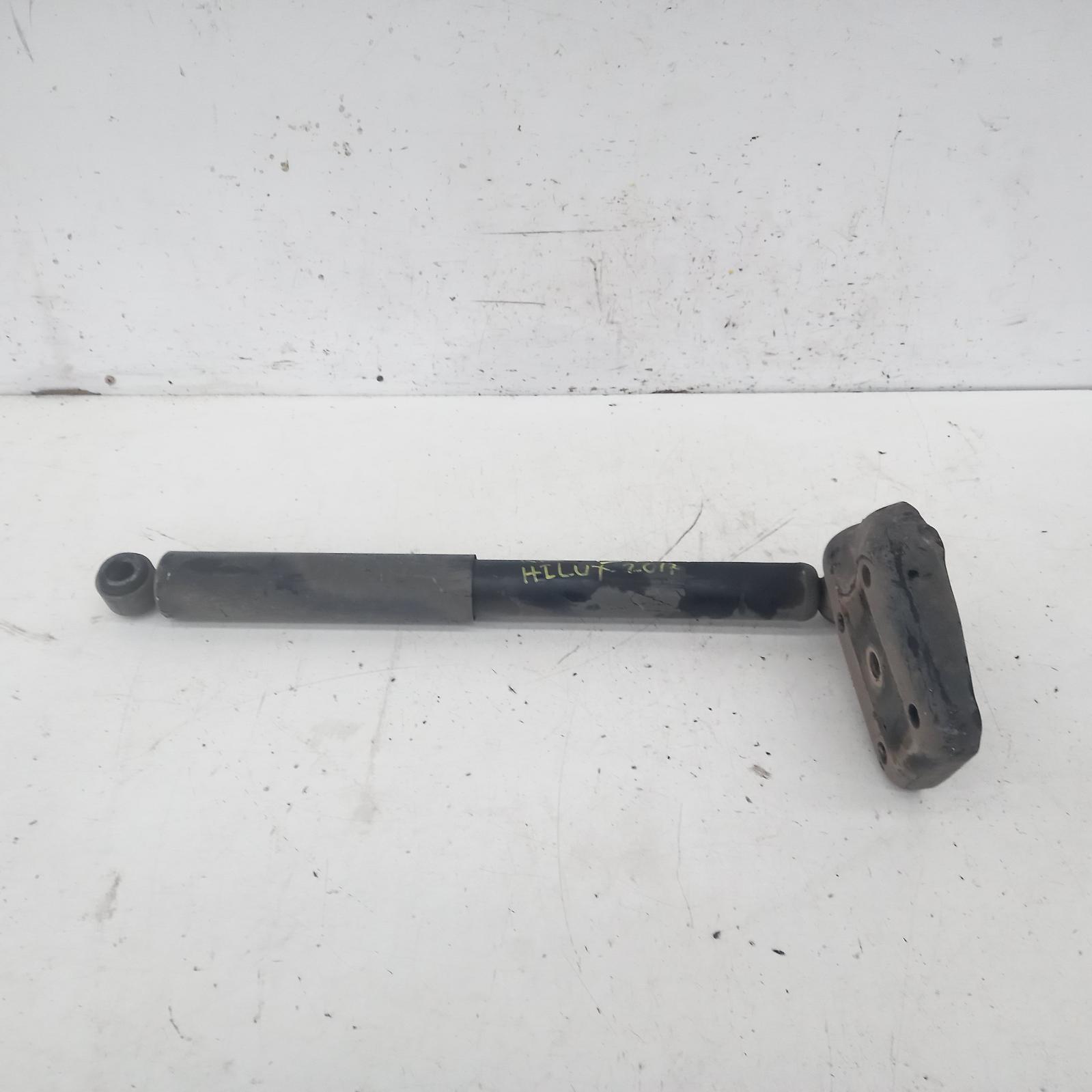 View Auto part Shock Absorber Toyota Hilux 2017