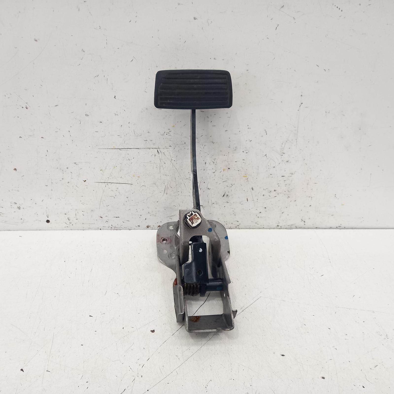 2005 Honda Accord Pedal Assembly View Auto part Pedal Assembly Honda Accord 2005