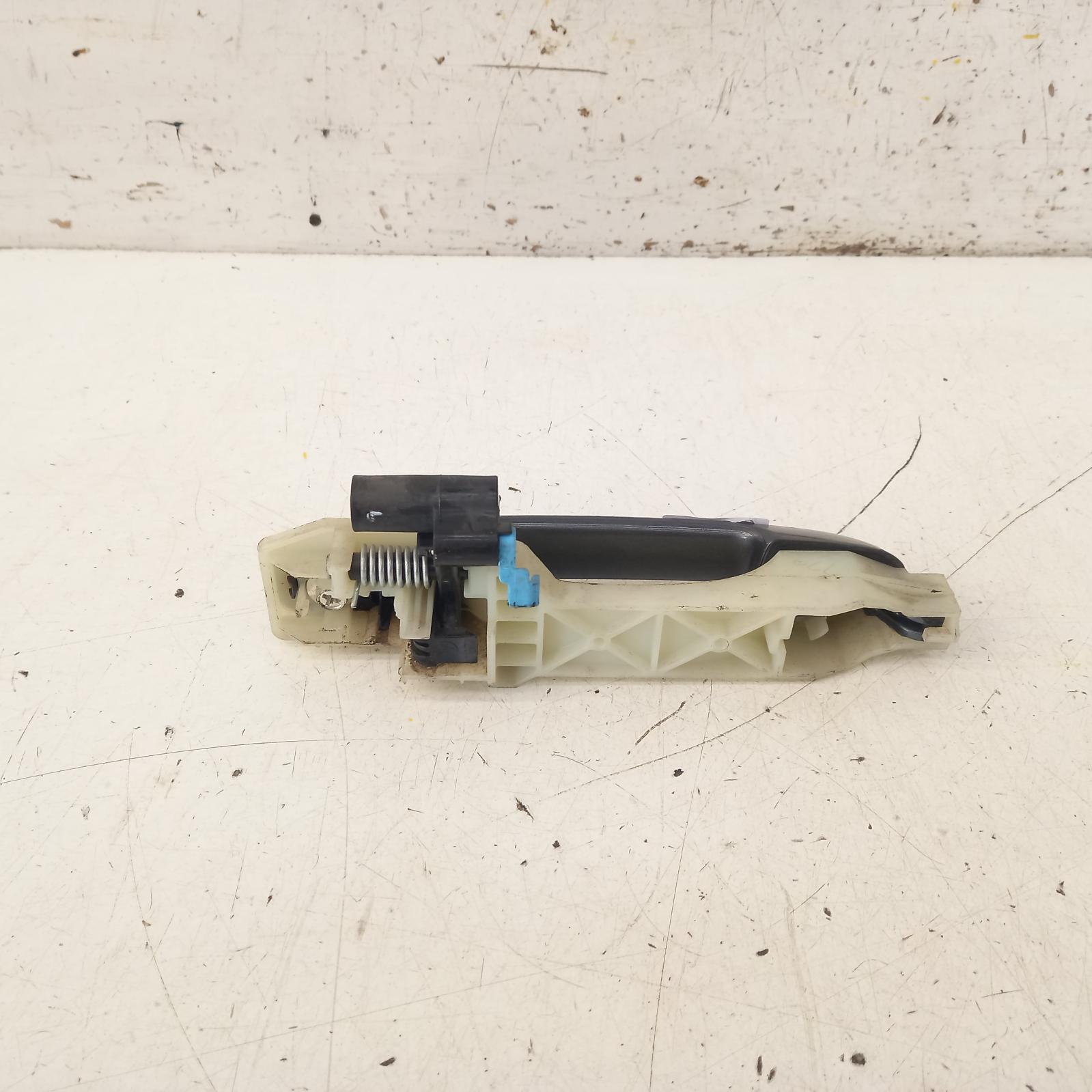 View Auto part Door Handle Hyundai I20 2015