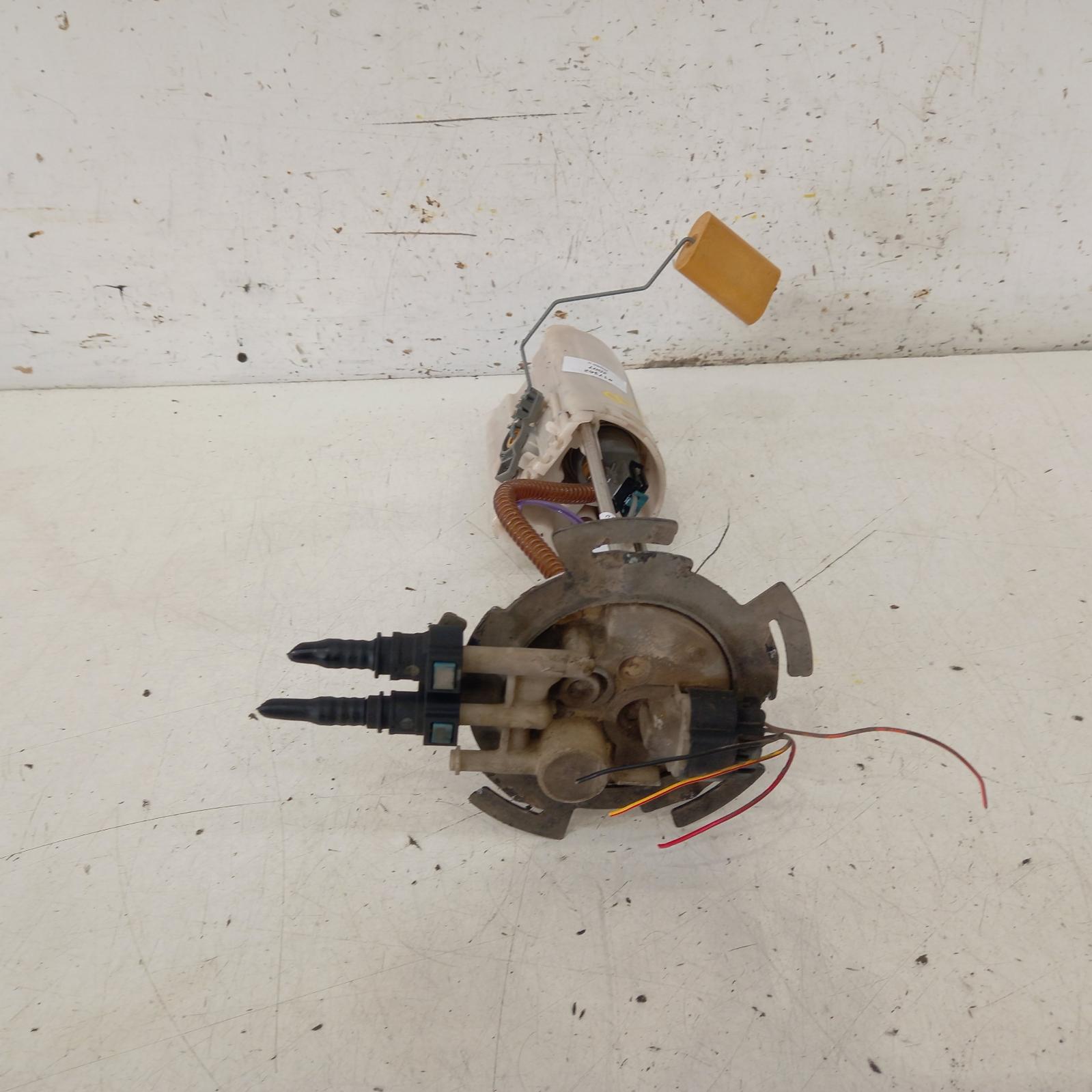 View Auto part Fuel Pump Holden Rodeo 2007