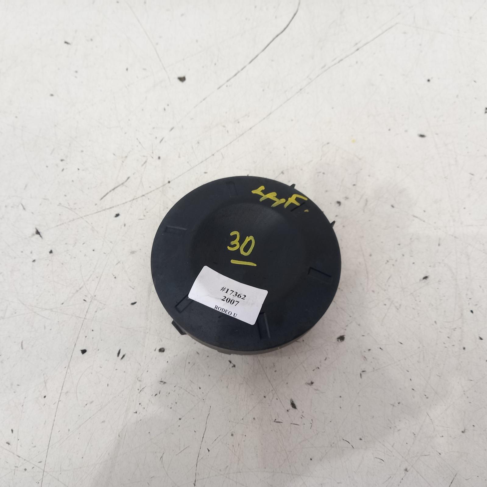 View Auto part Left Indicator/Fog/Side Holden Rodeo 2007