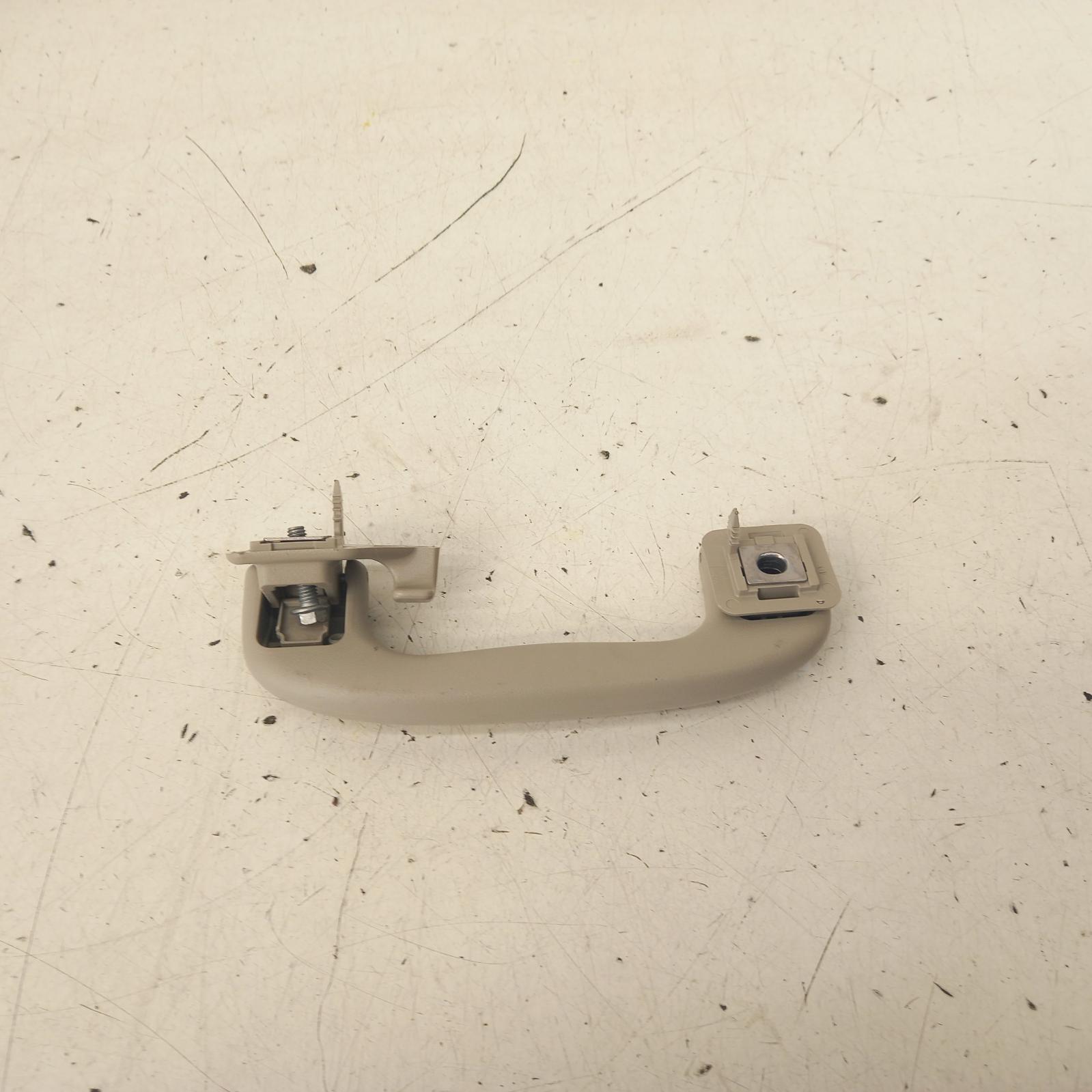 View Auto part Grab Handle Holden Commodore 2020