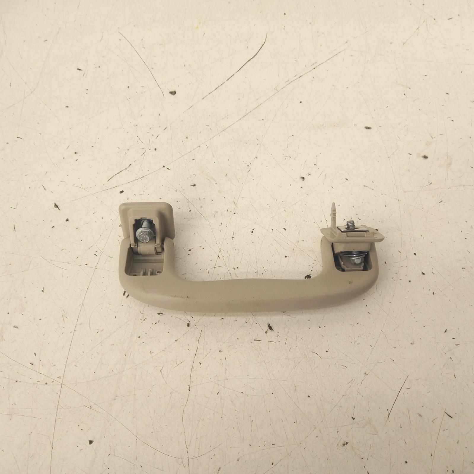 View Auto part Grab Handle Holden Commodore 2020
