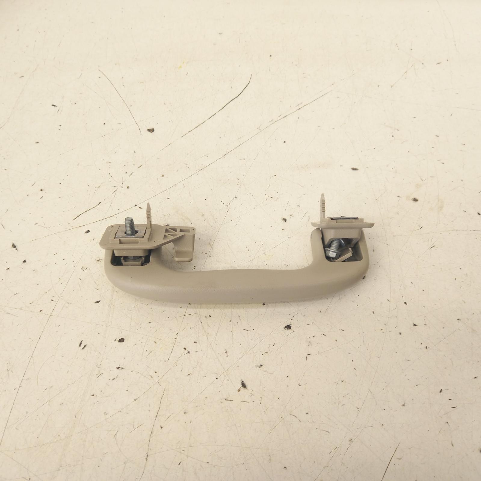 2020 Holden Commodore Grab Handle View Auto part Grab Handle Holden Commodore 2020