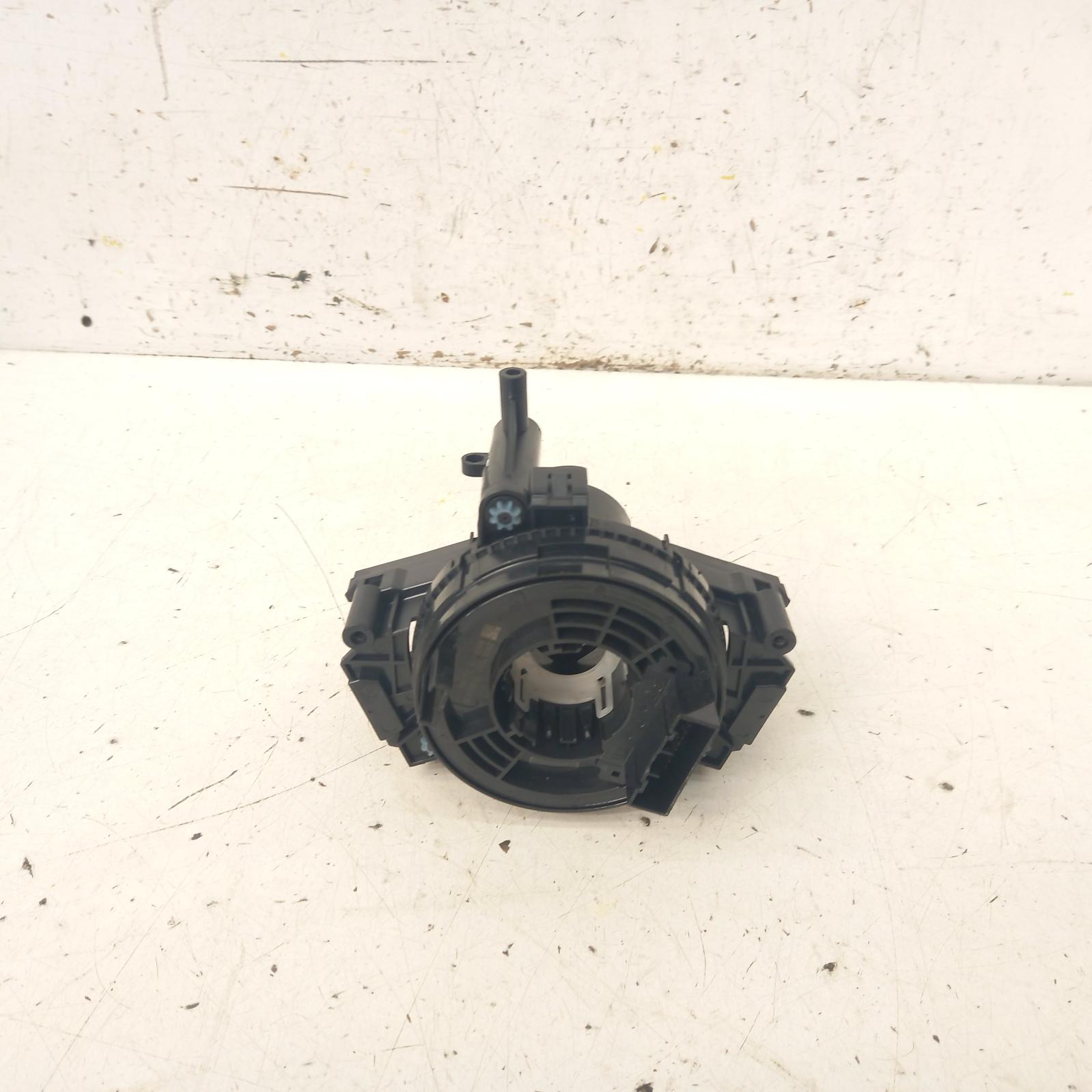 View Auto part Airbag Module/Sensor Holden Commodore 2020