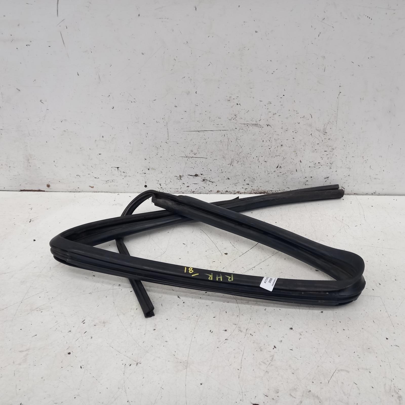View Auto part Door/Tailgate Seal Holden Colorado 2008