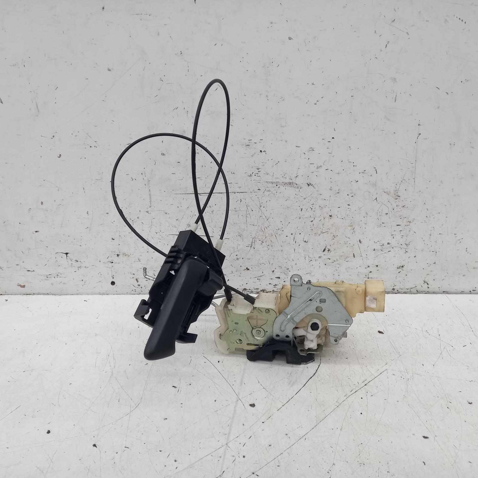 View Auto part Door/Boot/Gate Lock Holden Colorado 2008