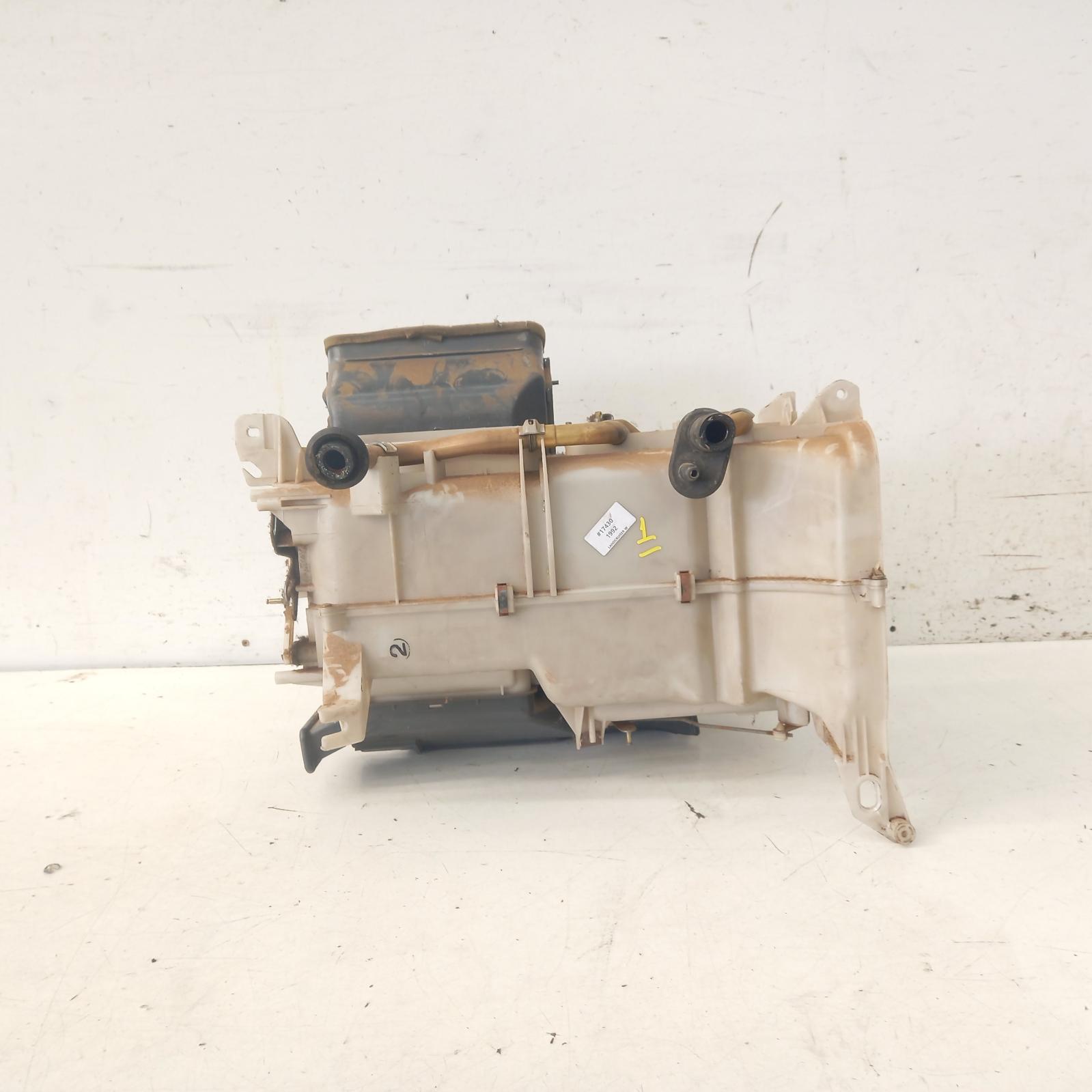 View Auto part Heater Core/Box Toyota Landcruiser 1992