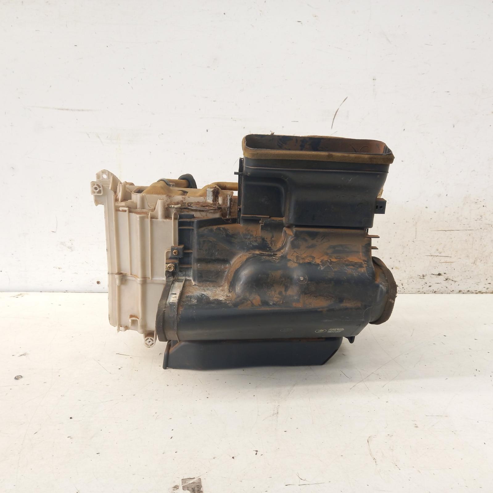 View Auto part Heater Core/Box Toyota Landcruiser 1992