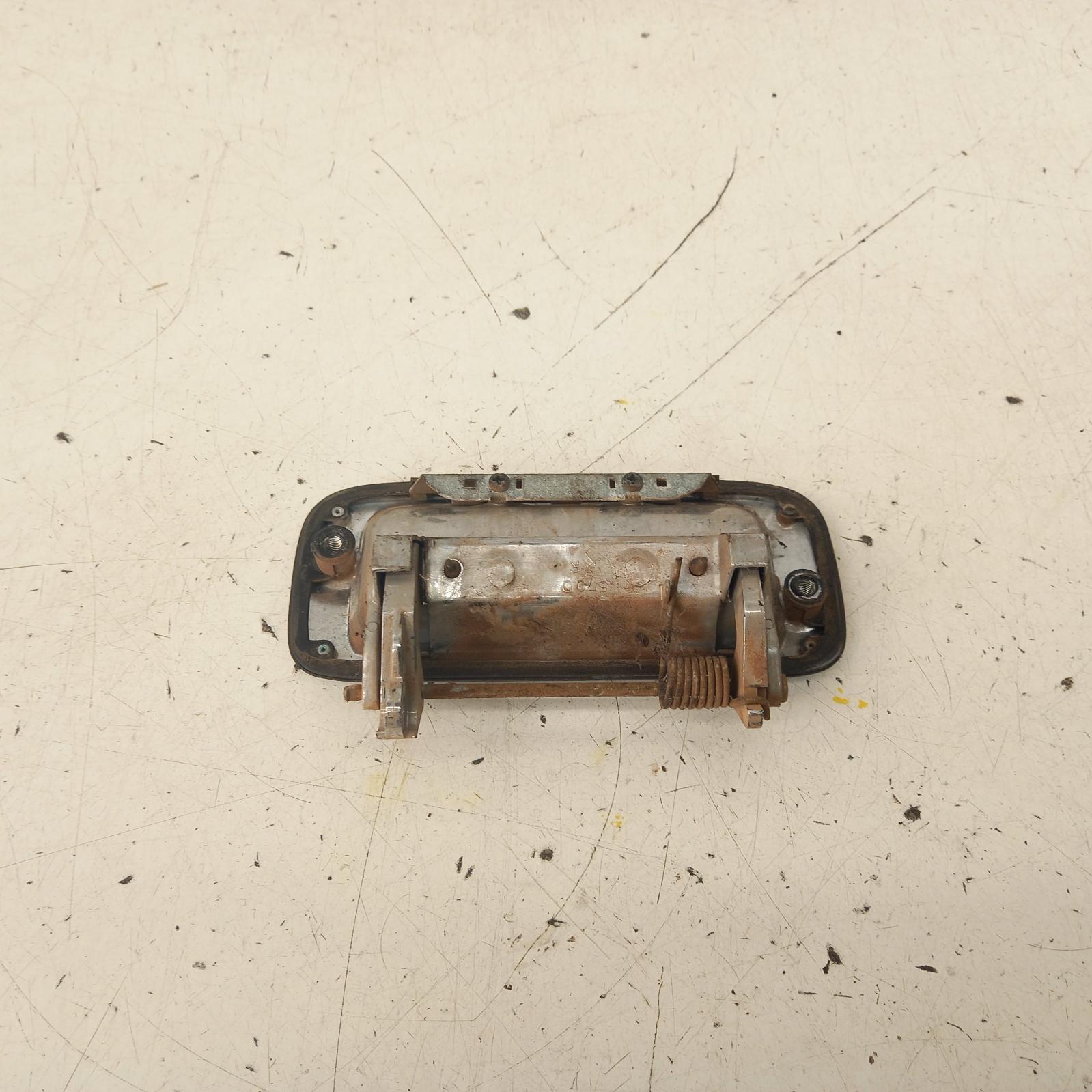 View Auto part Door Handle Toyota Landcruiser 1992