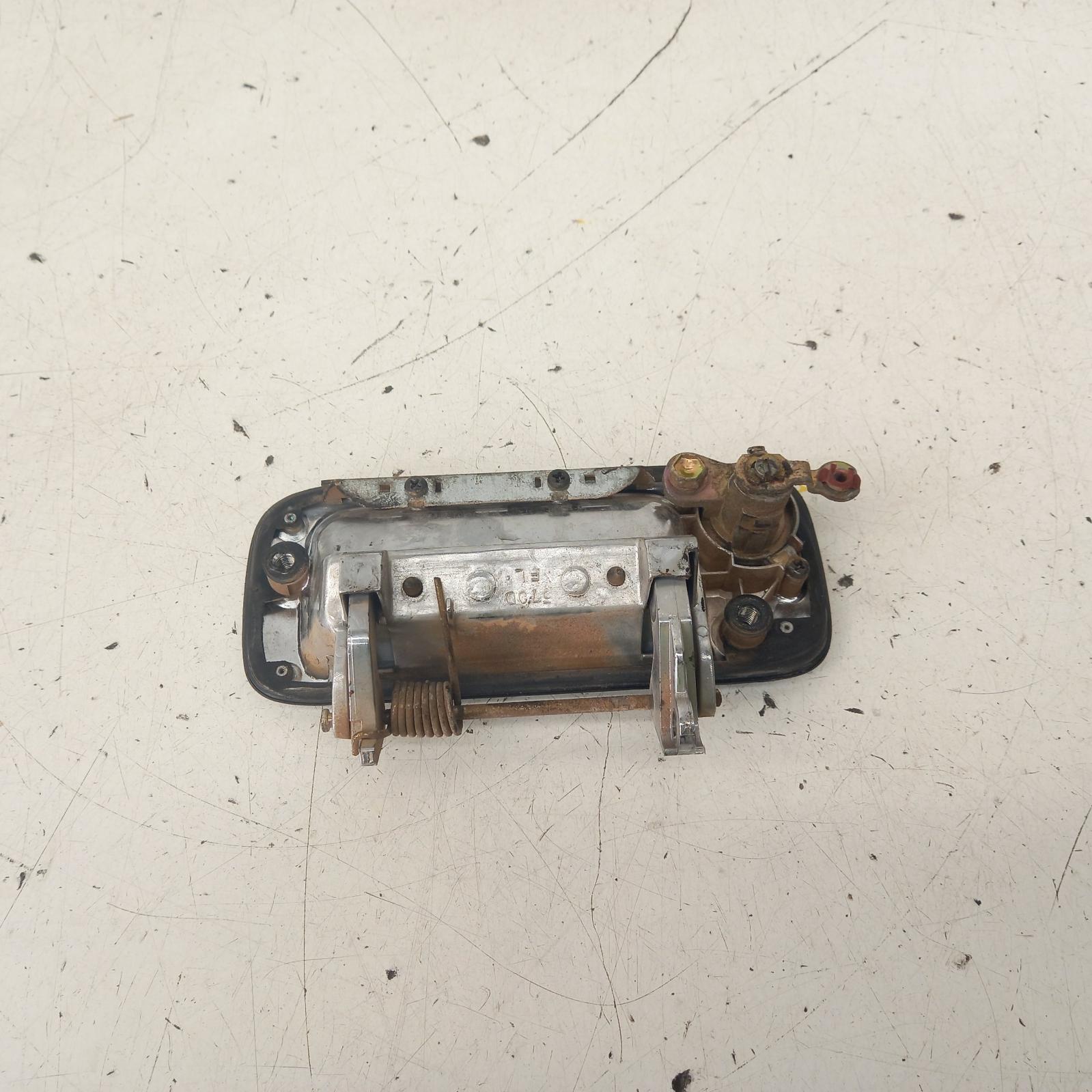 View Auto part Door Handle Toyota Landcruiser 1992