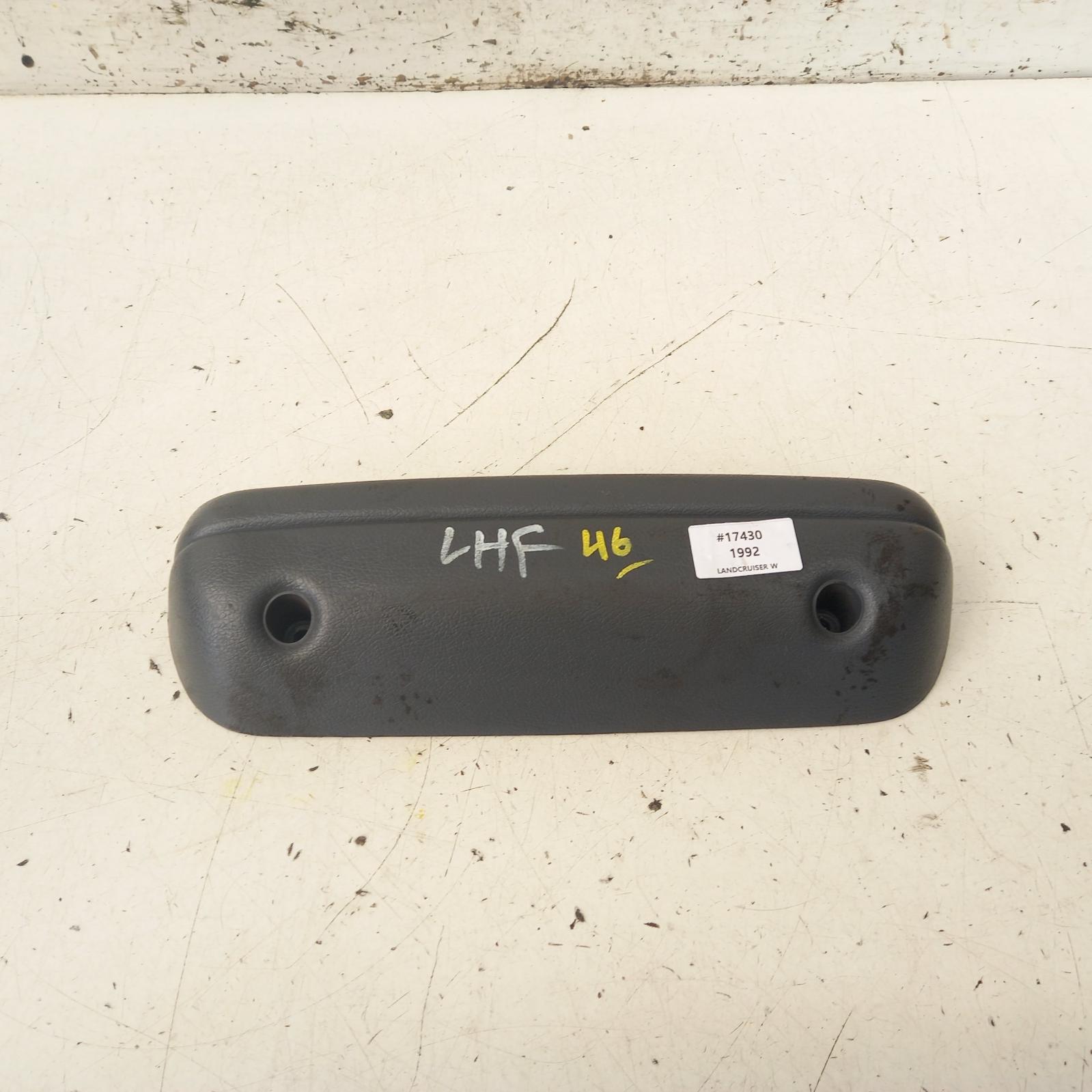 View Auto part Armrest Toyota Landcruiser 1992