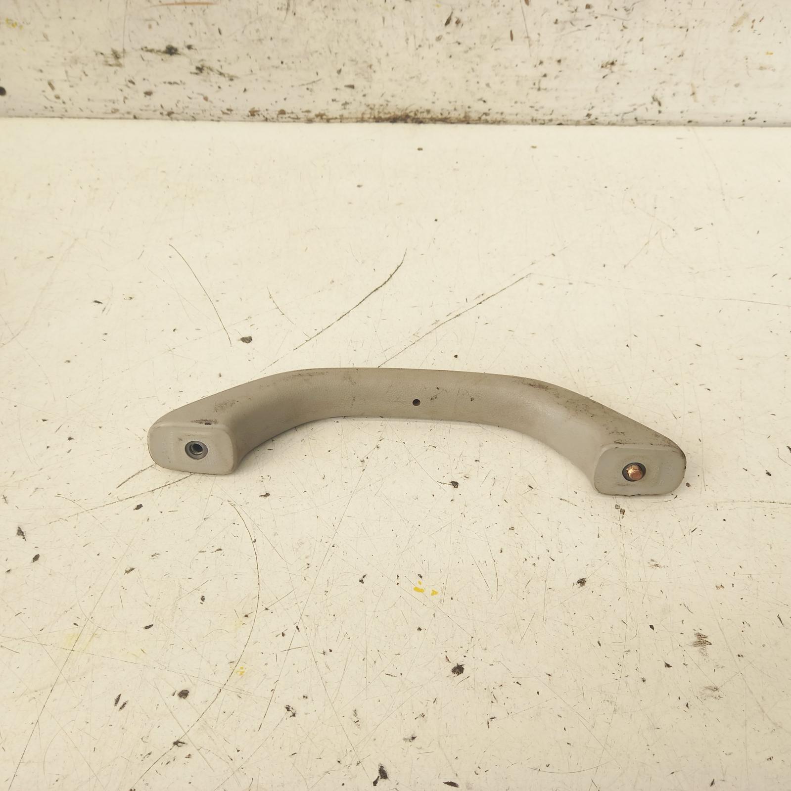 View Auto part Grab Handle Toyota Landcruiser 1992