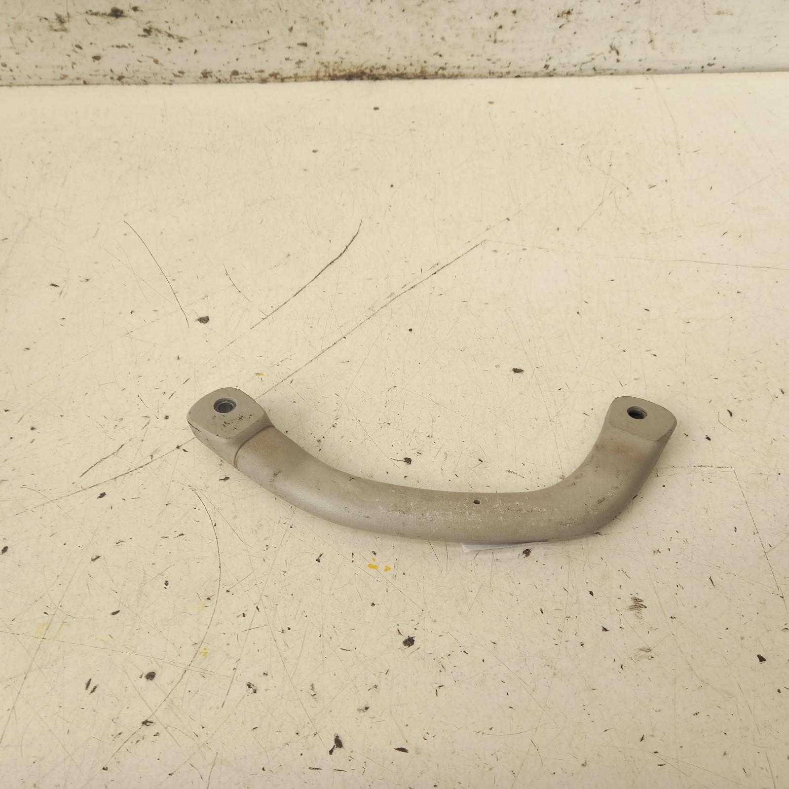 View Auto part Grab Handle Toyota Landcruiser 1992