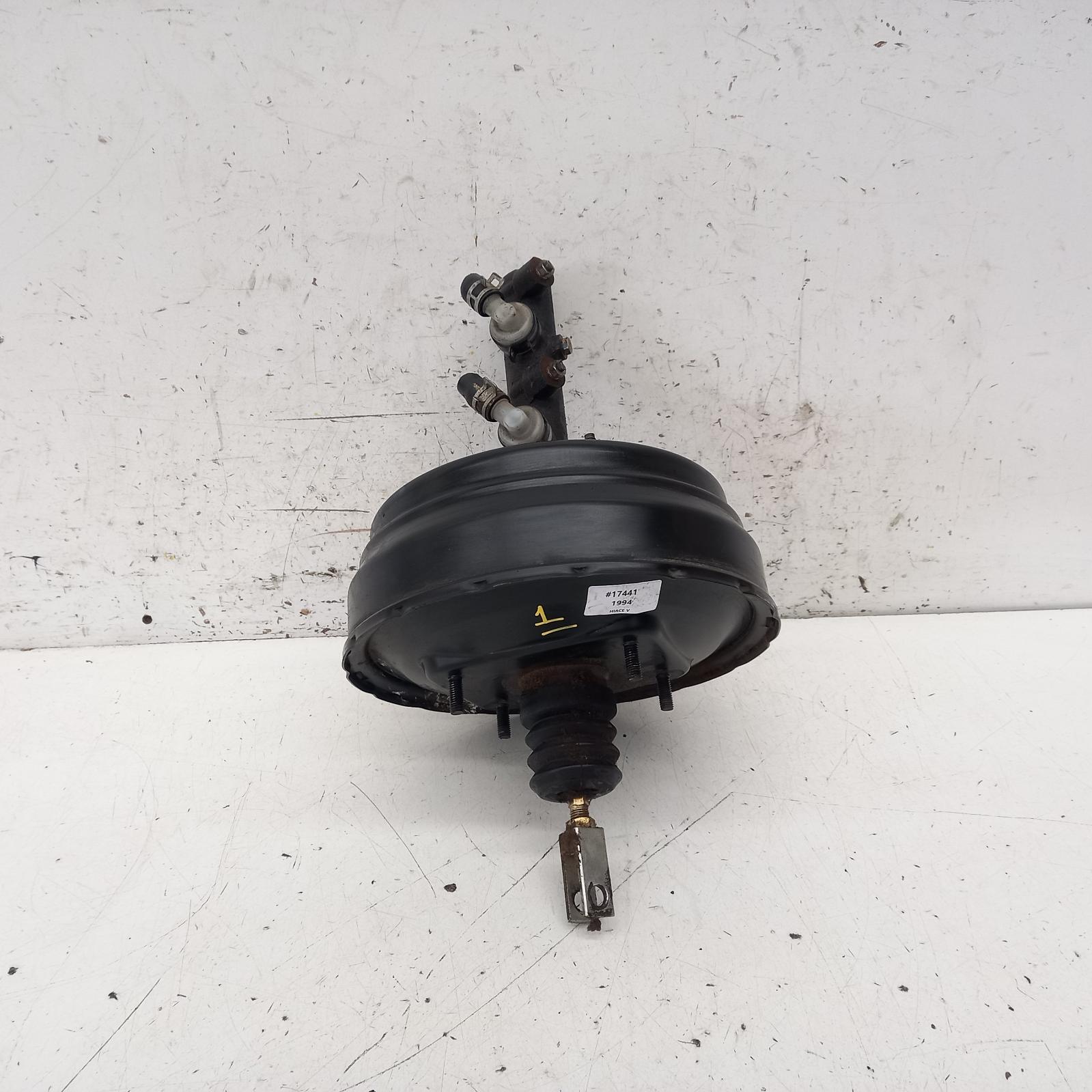 View Auto part Brake Booster Toyota Hiace 1994