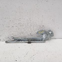 View Auto part Right Front Window Reg/Motor Toyota Hiace 1994