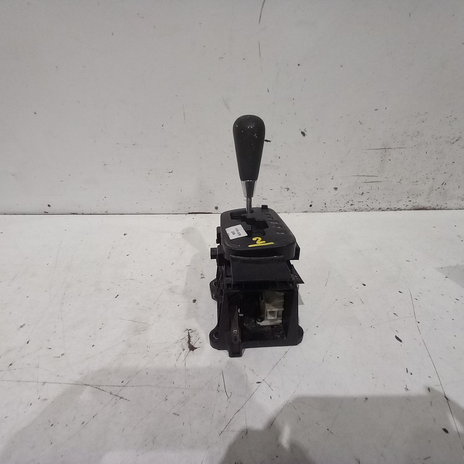 View Auto part Gear Stick/Shifter Toyota Hilux 2005