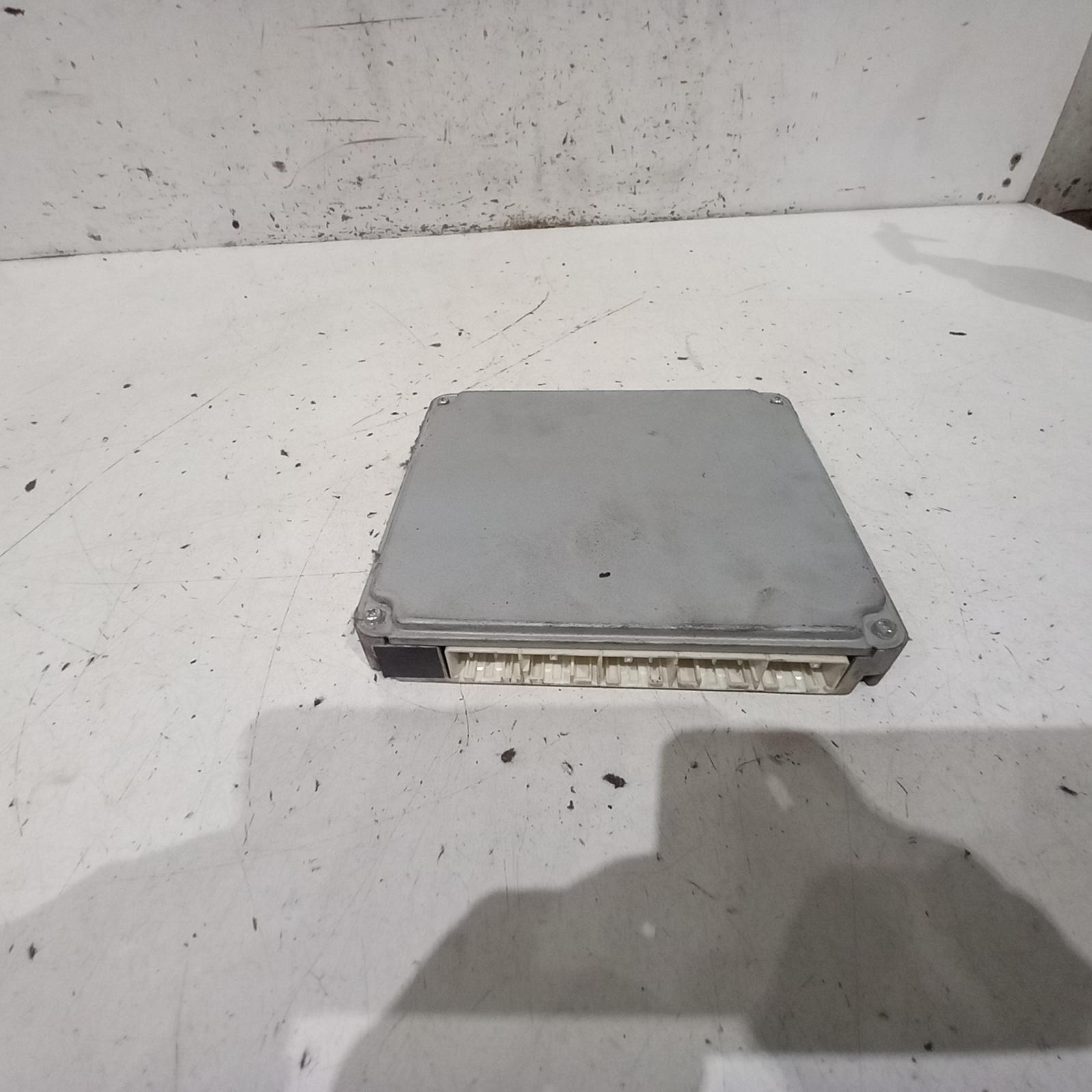 View Auto part Ecu Toyota Hilux 2005