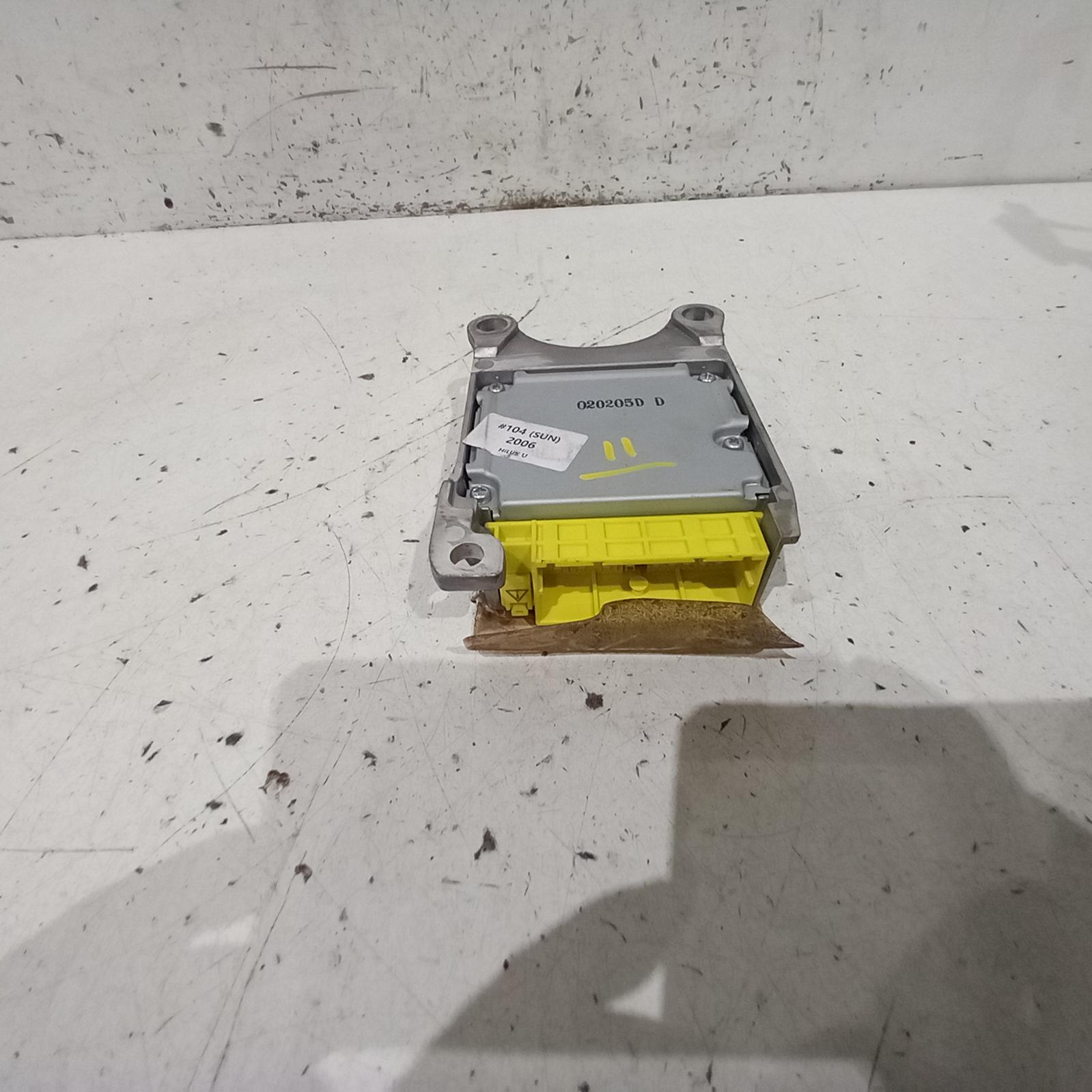View Auto part Airbag Module/Sensor Toyota Hilux 2005