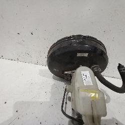 View Auto part Brake Booster Toyota Hilux 2005