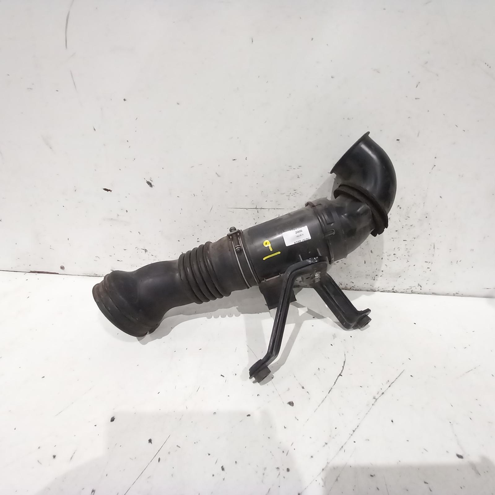 View Auto part Air Cleaner Duct/Hos Toyota Hilux 2006