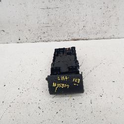 View Auto part Trim Panel Toyota Hilux 2017