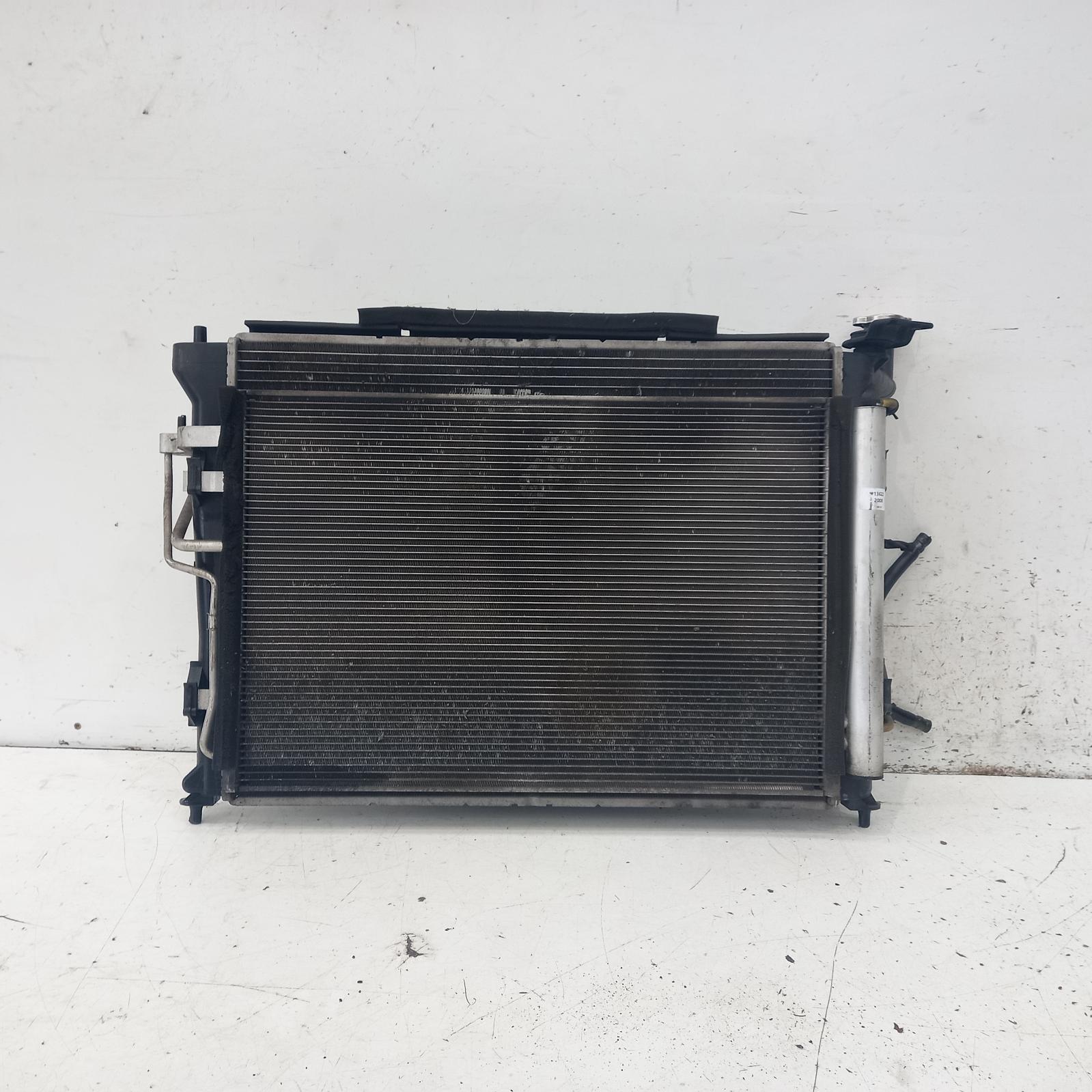 I30 Radiator Radiator I30 Hyundai 2008