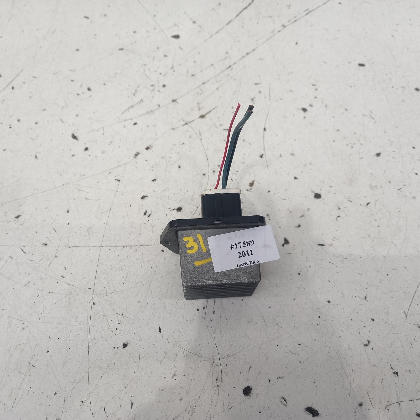 View Auto part Fan Speed Resistor Mitsubishi Lancer 2011