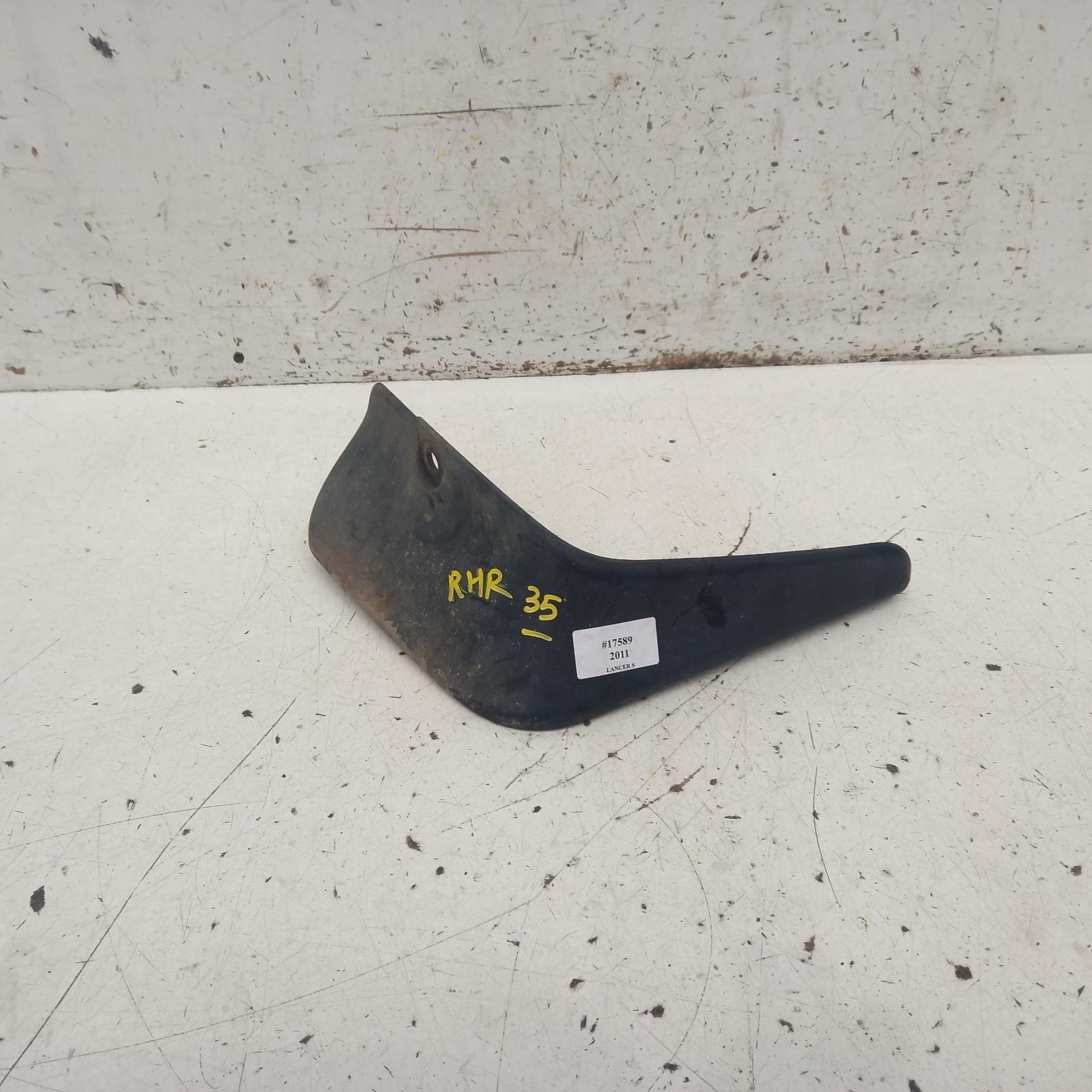 View Auto part Mud Flaps Mitsubishi Lancer 2011