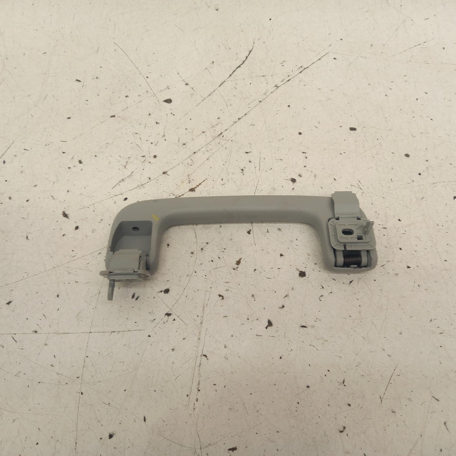 View Auto part Grab Handle Mitsubishi Lancer 2011