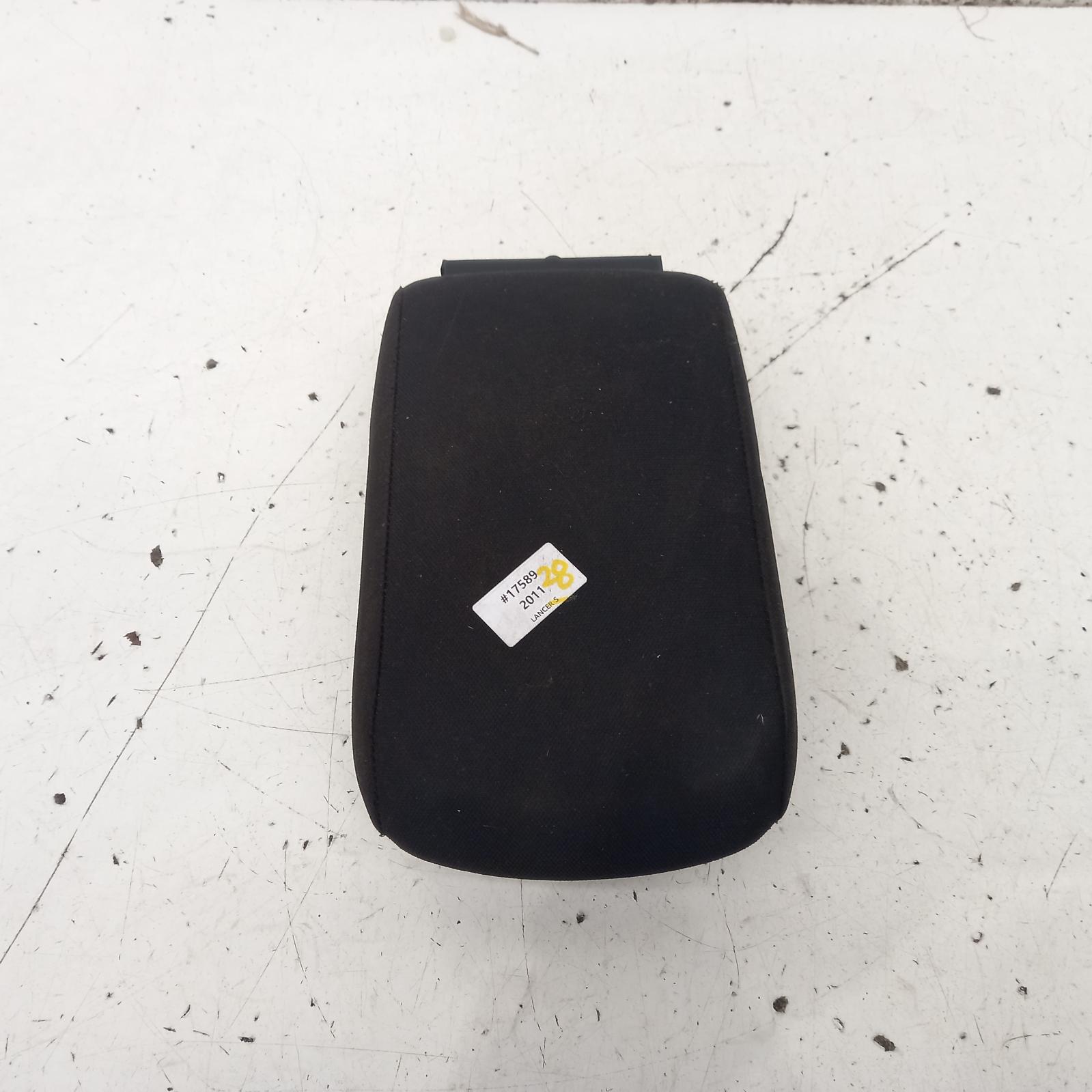 View Auto part Console Mitsubishi Lancer 2011
