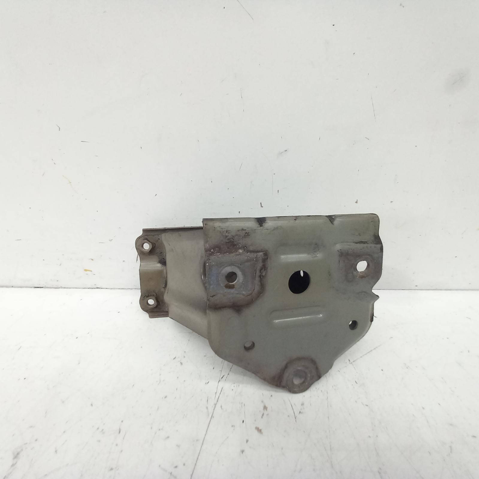 View Auto part R/Bar Bracket/Reinfo Toyota Corolla 2014