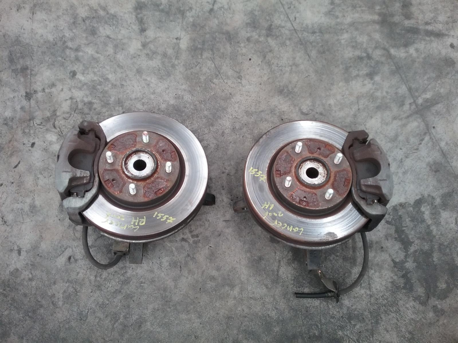 2006 Mitsubishi Lancer Left Front Hub Assembly View Auto part Left Front Hub Assembly Mitsubishi Lancer 2006